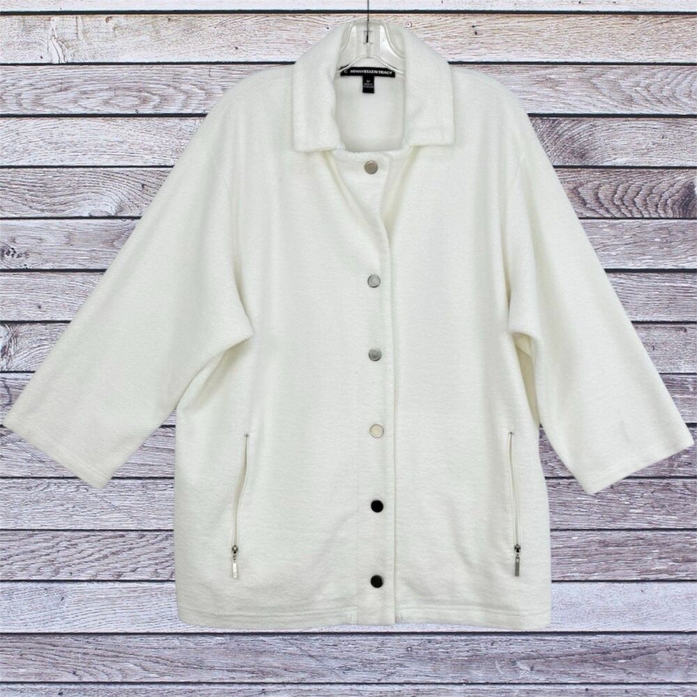 Vtg Company Ellen Tracy Women’s Collar Button Closure and zip pockets Ivory 3X
